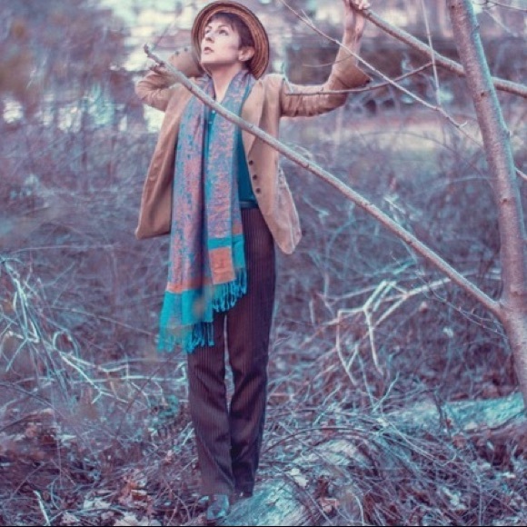 Meet your Posher: Krystaline Faithe 💖💫 - Picture 3 of 16